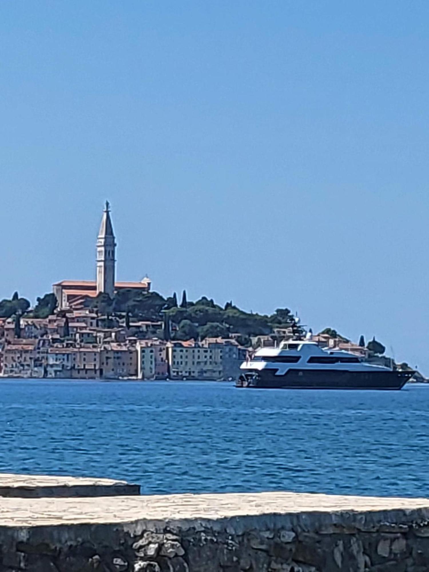 Mobile Itana Nr 127 * Rovinj